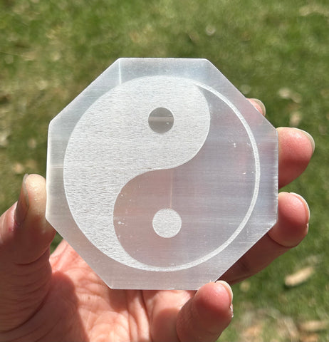 Selenite Charge Plate- Octagonal  #1