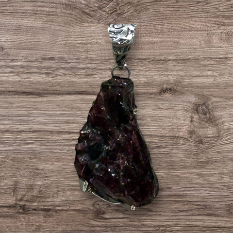 Cabochon Pendant - Garnet #1